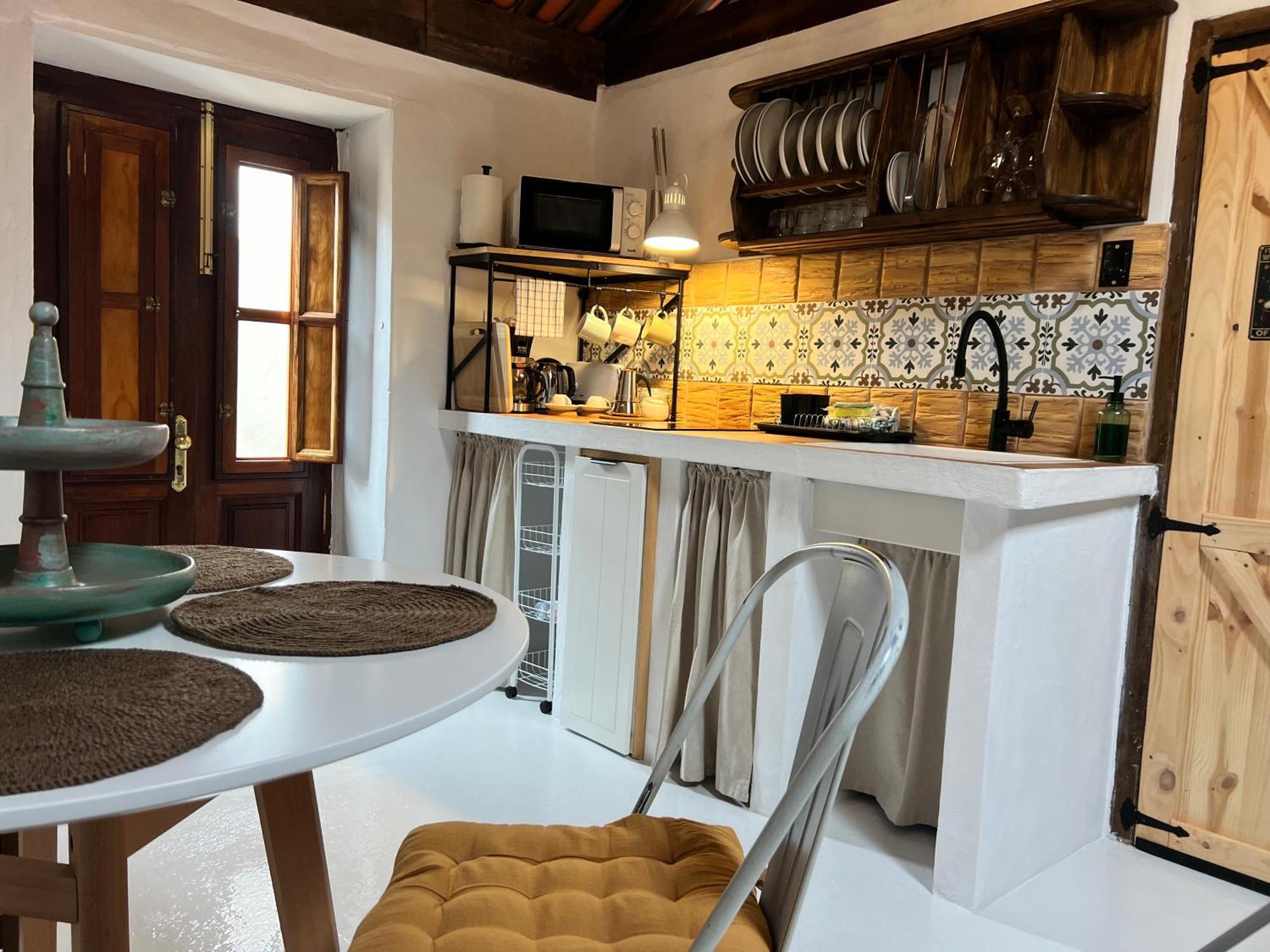 לוס ריאלחוס The Little Brezo Stone Home Tenerife מראה חיצוני תמונה